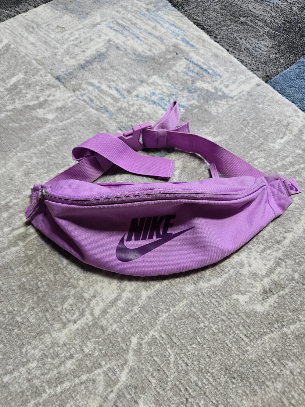 Nike Women’s Purple Fanny Pack - Lightweight Waist Bag
